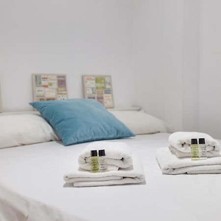 Apartamento Flateli Aribau Barcelona Exterior foto