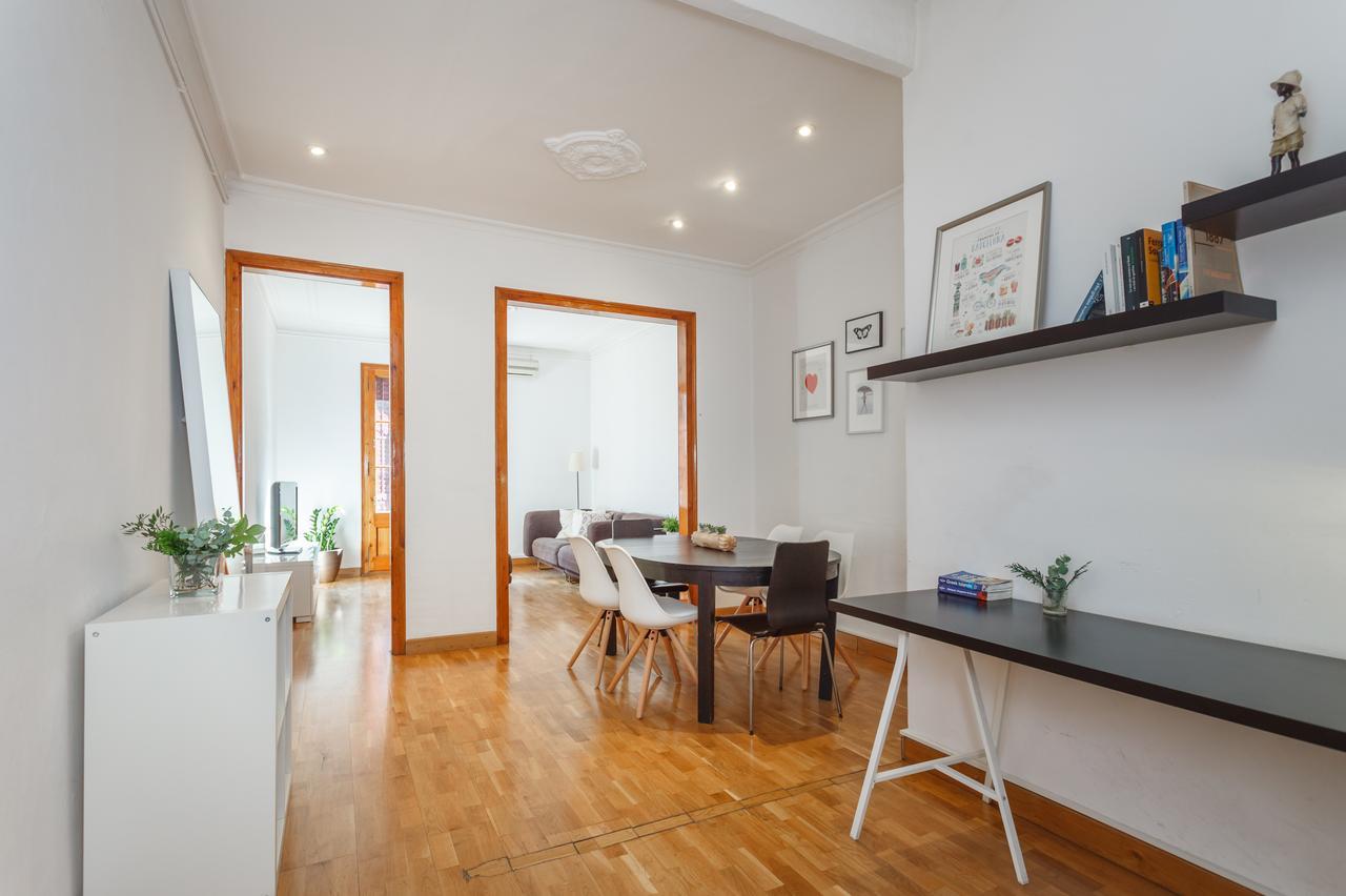Apartamento Flateli Aribau Barcelona Exterior foto