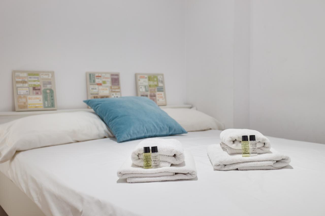 Apartamento Flateli Aribau Barcelona Exterior foto