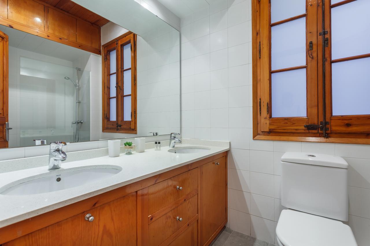 Apartamento Flateli Aribau Barcelona Exterior foto