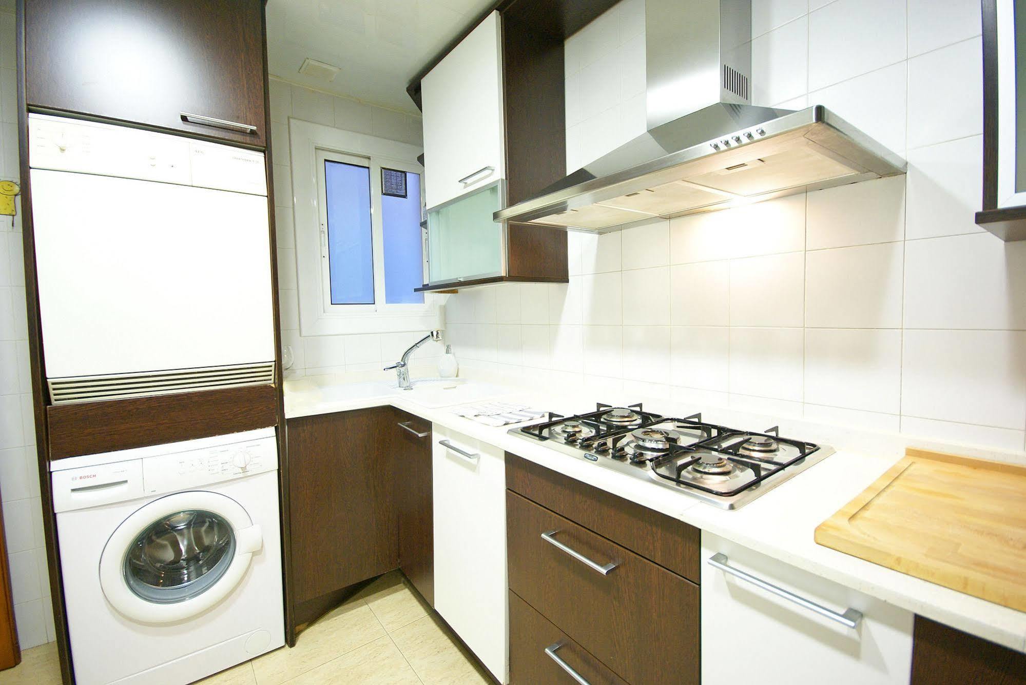 Apartamento Flateli Aribau Barcelona Exterior foto